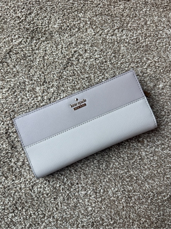 kate spade Handbags - kate spade Two-Tone Gray & Cream Saffiano Continental Wallet